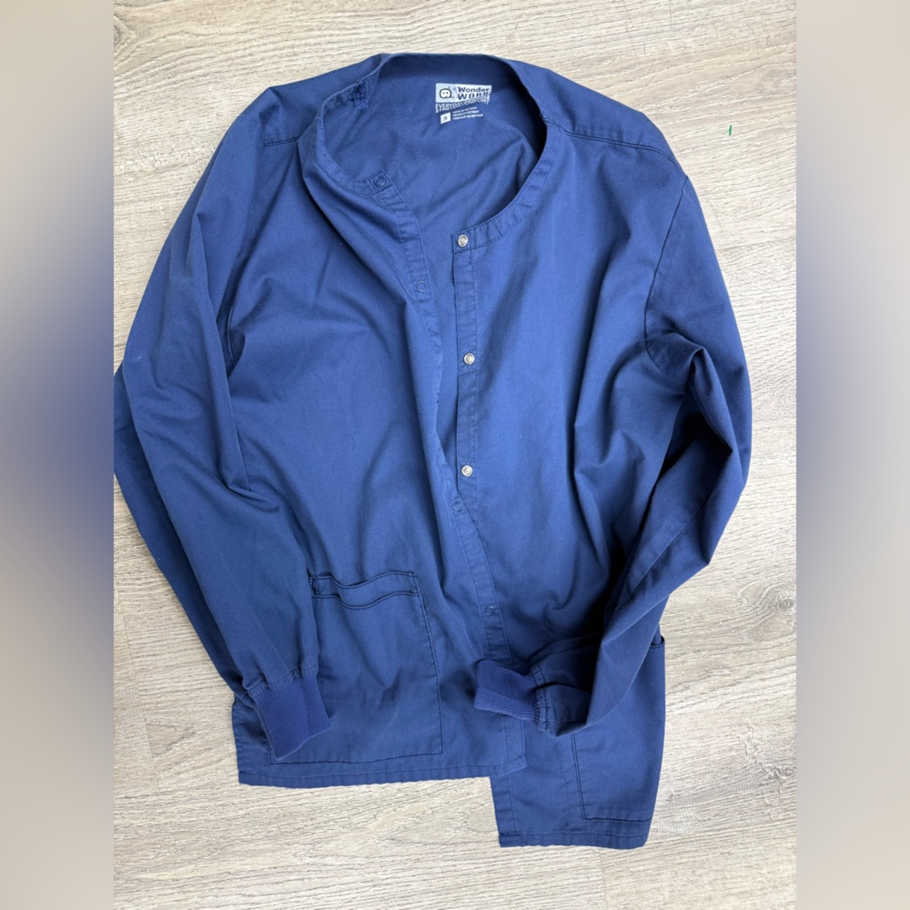 Navy Women's Scrub Set - Picture 6 of 6